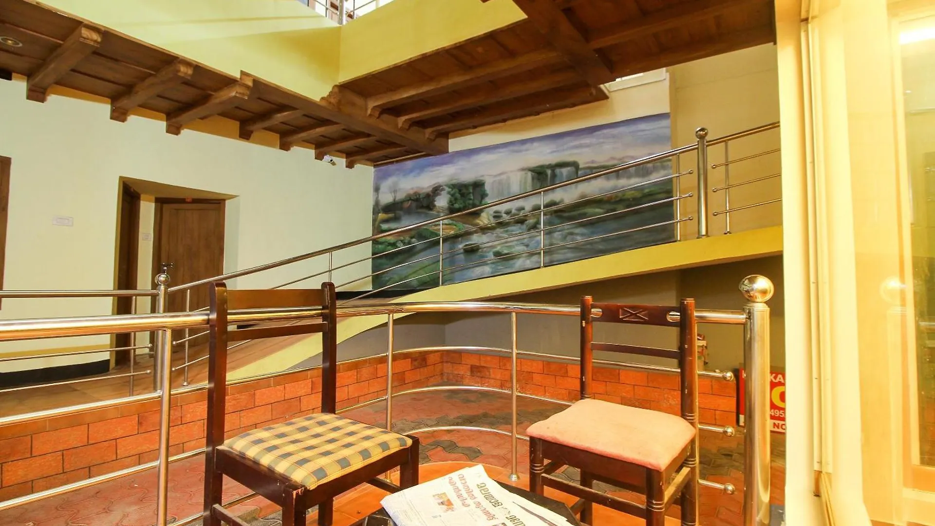 Hotel Spot On Mukkam Tourist Home Kozhikode